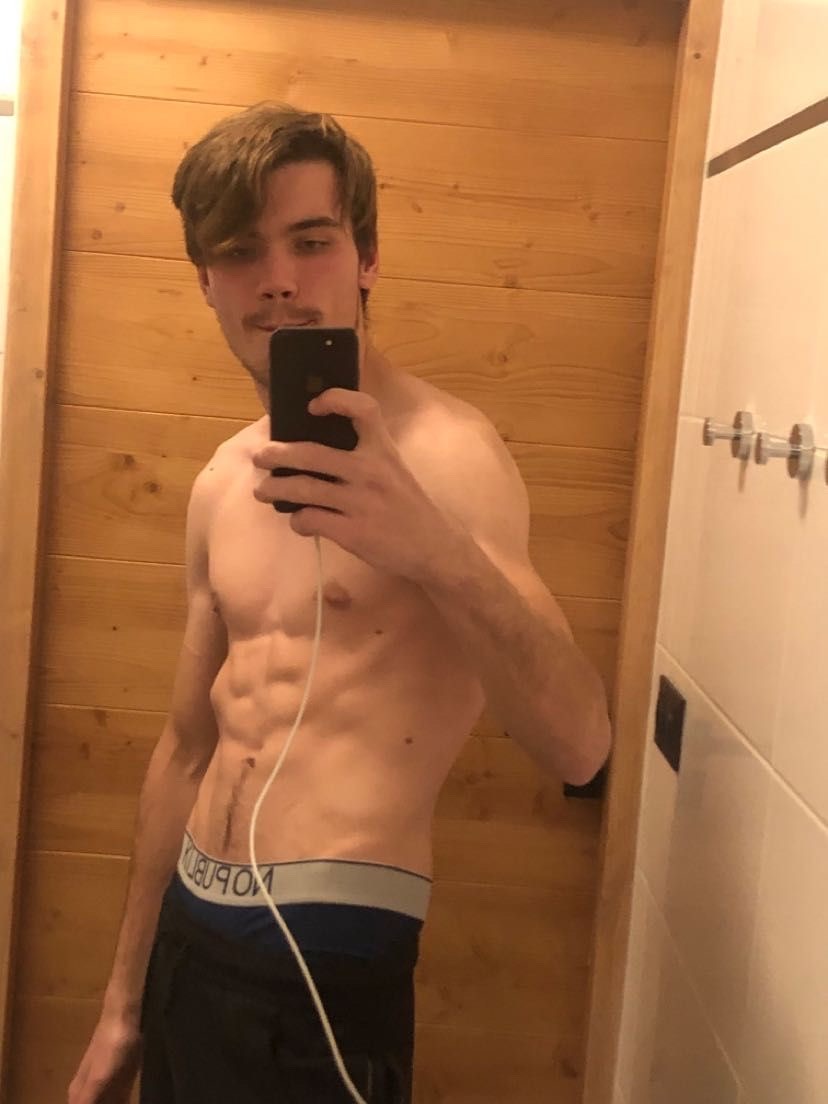 Profil de Emanuel, 23 ans, Speed Dating France à Bourg