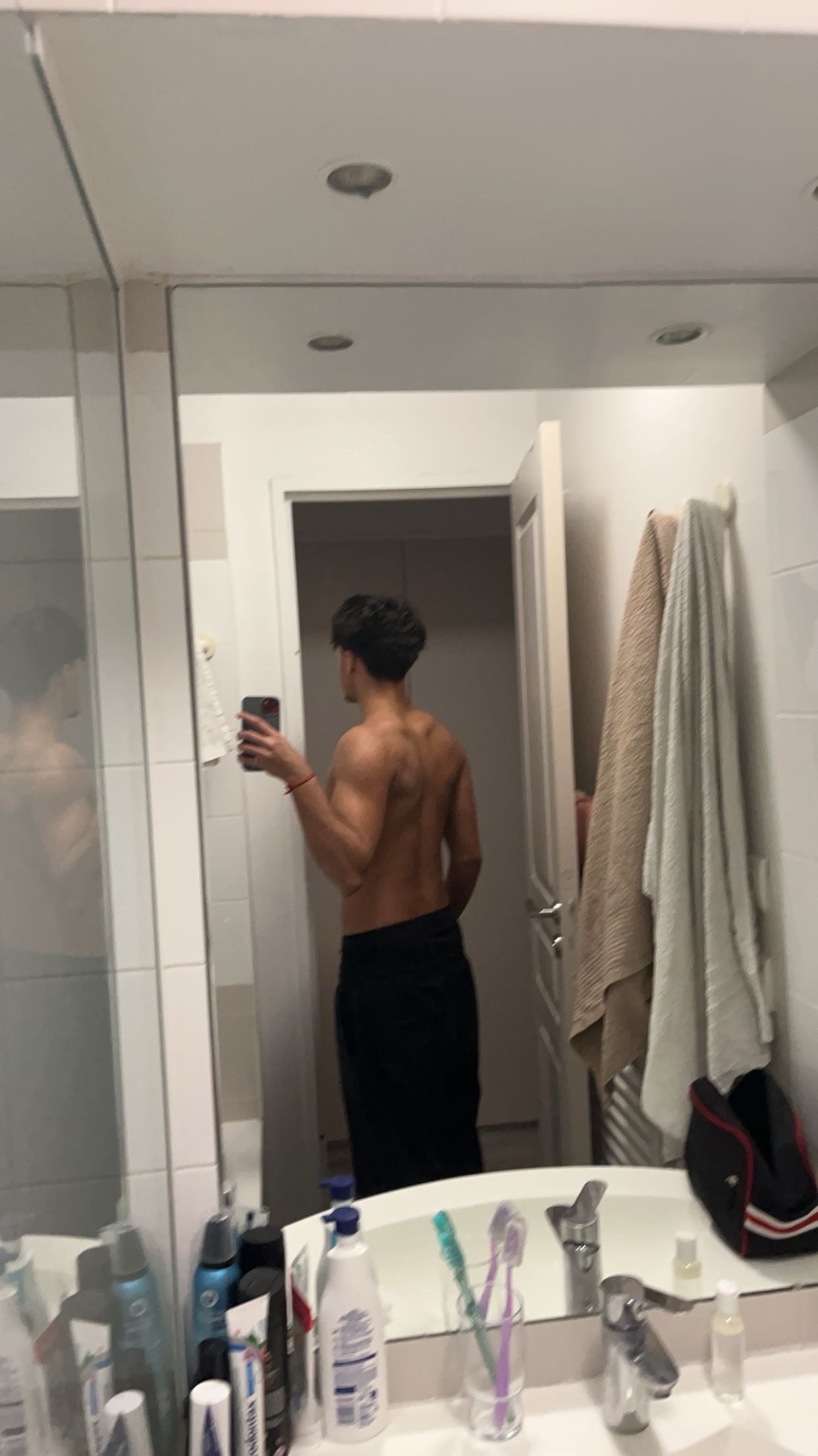 Profil de Edris, 22 ans, Speed Dating France à Saint-Barthélemy