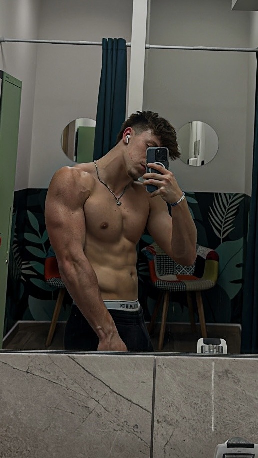 Profil de Ayoube, 19 ans, Speed Dating France à Alzing