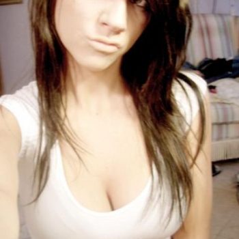 Profil de Nela, 29 ans, Speed Dating France à Saint-Hilaire