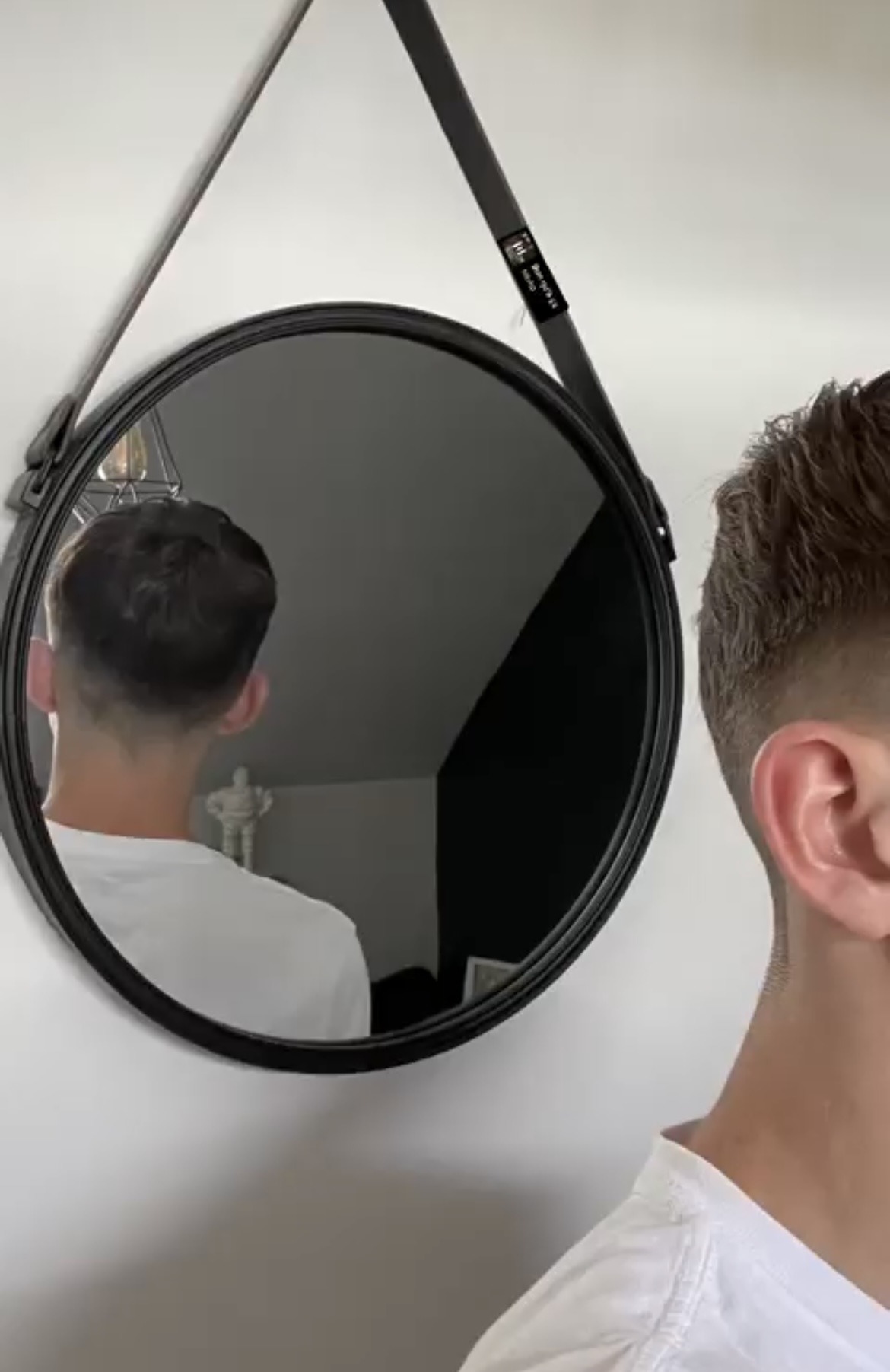 Profil de Dirk, 21 ans, Speed Dating France à Chantemerle-lès-Grignan